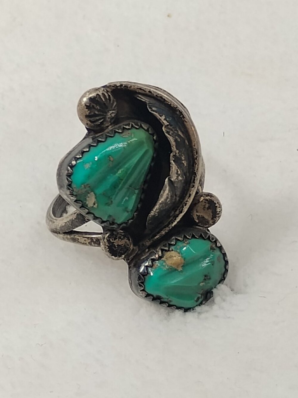 Vintage Eustace Sterling Silver Carved Turquoise Leave Ring Southwestern Navajo